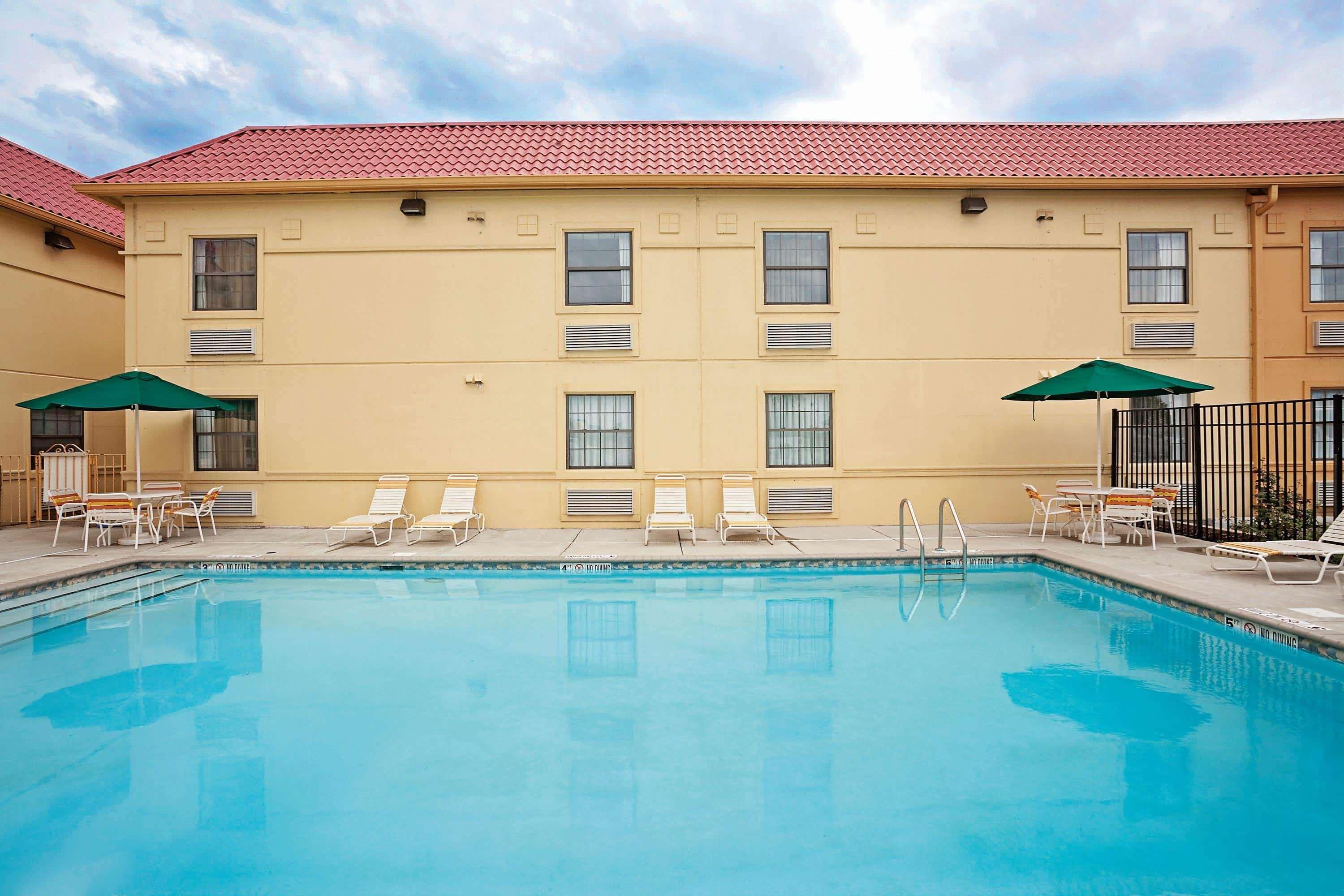 La Quinta Inn By Wyndham Merrillville Exteriér fotografie